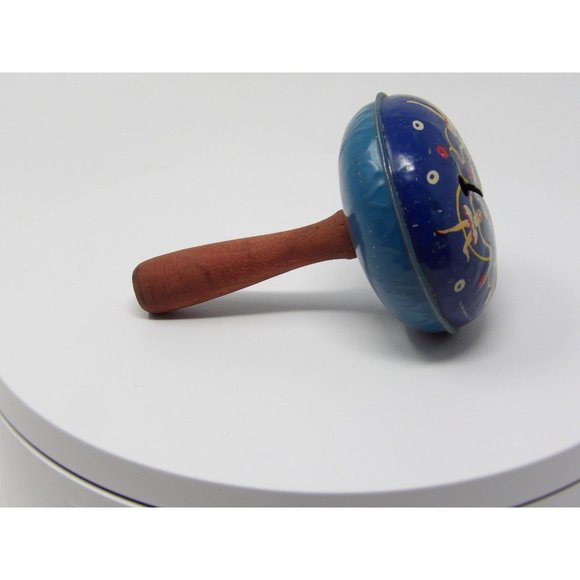 Vintage Blue Metal Noisemaker Rattle Featuring Girls Jumping Rope & Wooden Handl - Picture 7 of 8